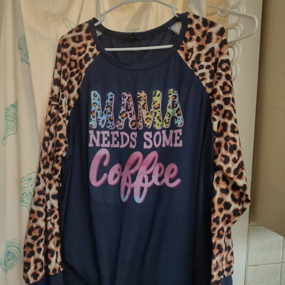 Mama needs coffee top - Picture 4 of 4